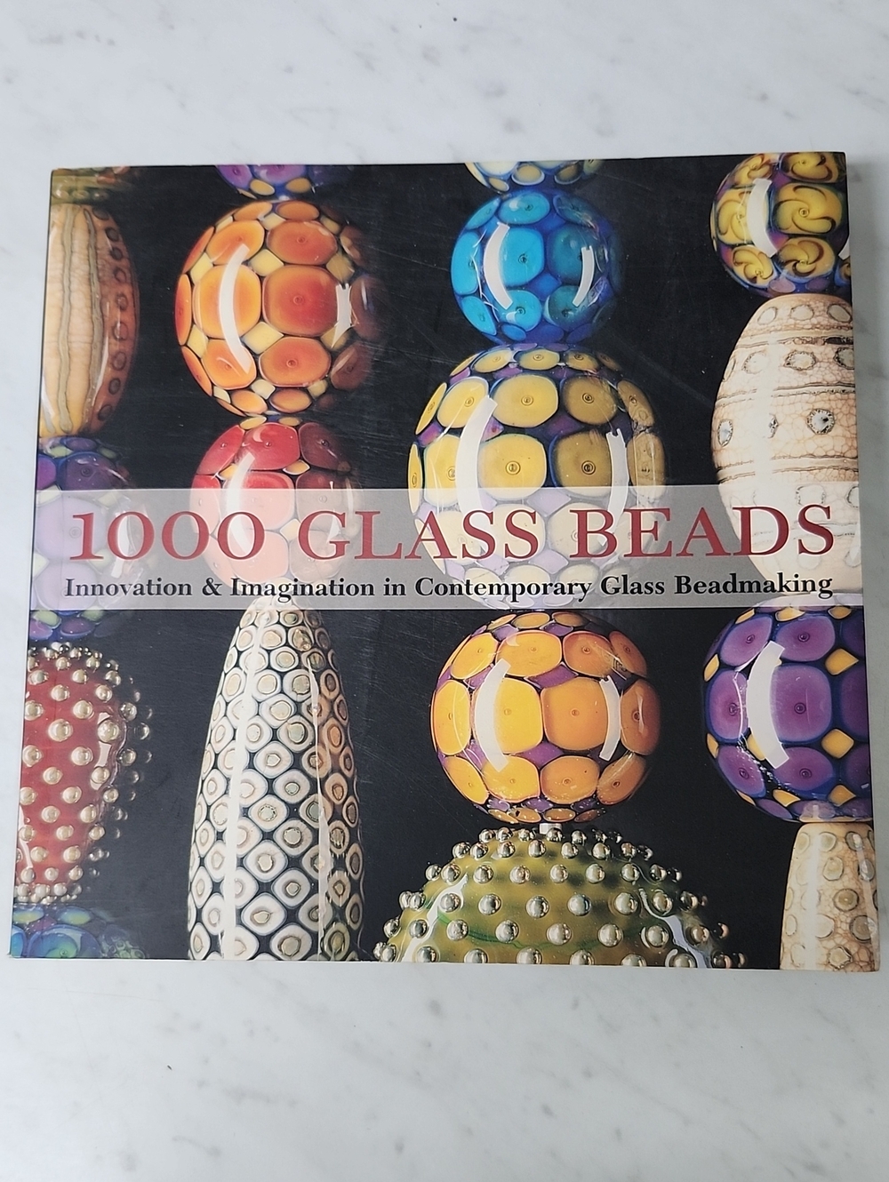 1000 Glass Beads Coffee Table Book — Multicolor Art Photography